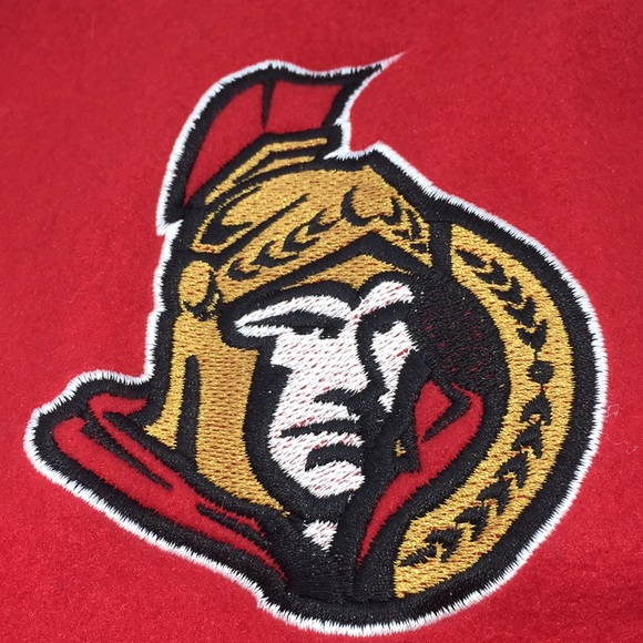 NHL Ottawa Senators Hockey Team Red Dog Fleece Hoodie Sweater Size X-Lar… - Picture 2 of 12